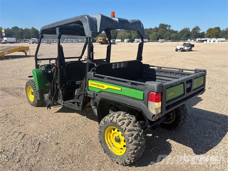 John Deere Gator 4x4 Utility Vehicle Veicoli utilitari