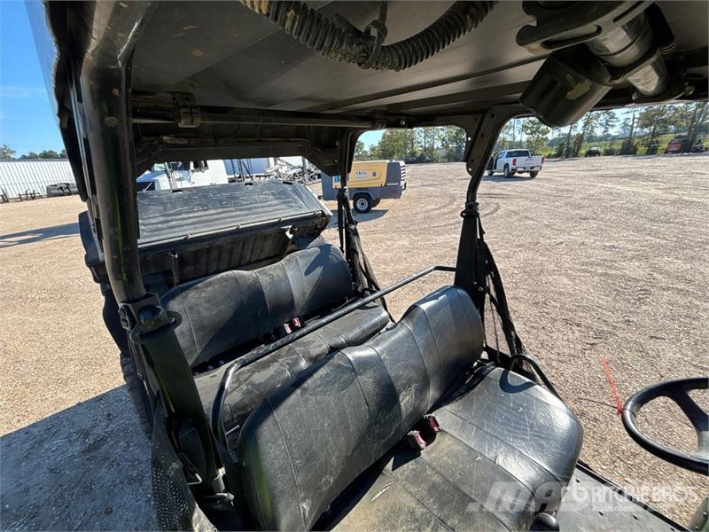 John Deere Gator 4x4 Utility Vehicle Veicoli utilitari