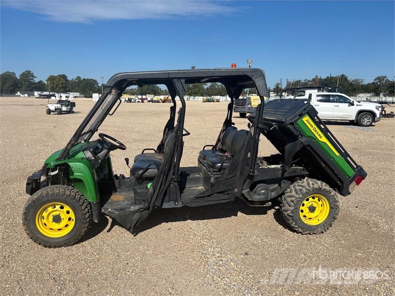 John Deere Gator 4x4 Utility Vehicle Veicoli utilitari