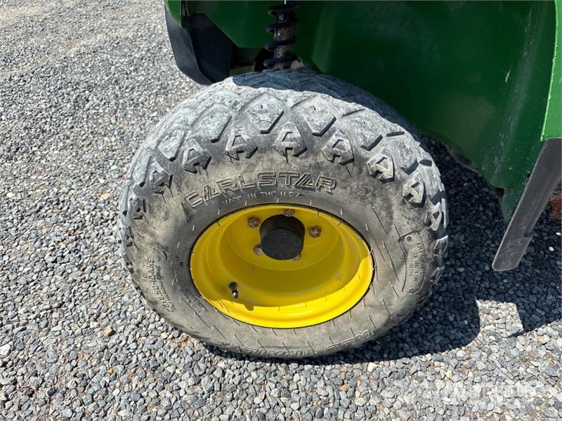 John Deere Gator TX 4X2 4x2 Utility Vehicle Maquinaria para servicios públicos