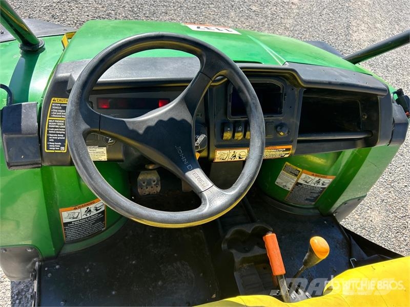 John Deere HPX615E 4x4 Utility Vehicle 다목적 장비