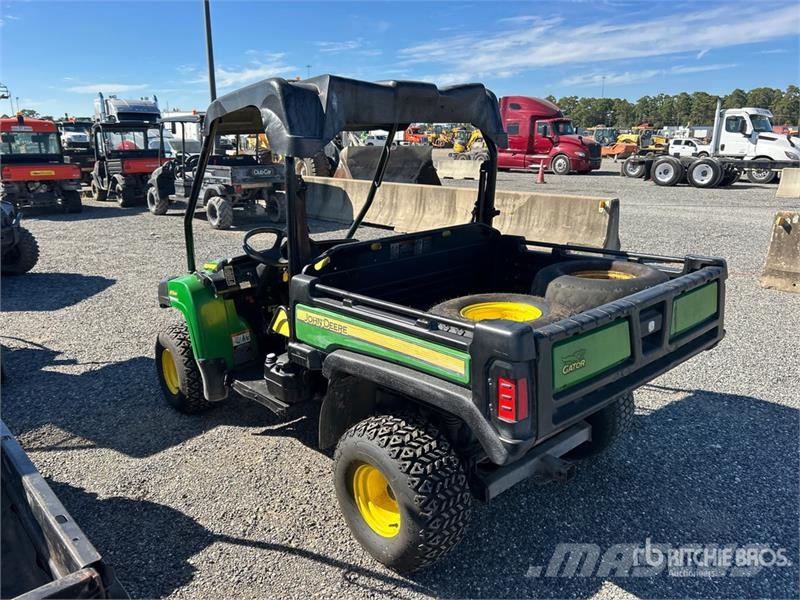 John Deere HPX615E 4x4 Utility Vehicle 다목적 장비
