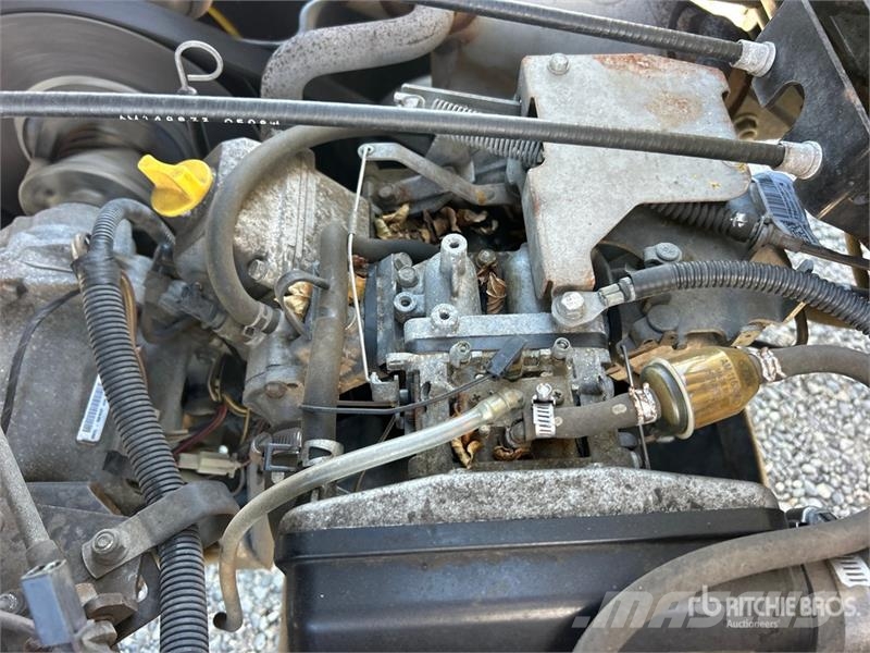 John Deere HPX615E 4x4 Utility Vehicle 다목적 장비