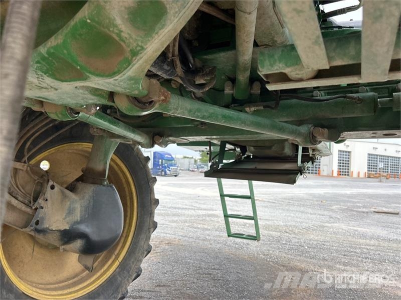 John Deere R4023 Self-Propelled Sprayer 自走式噴霧機