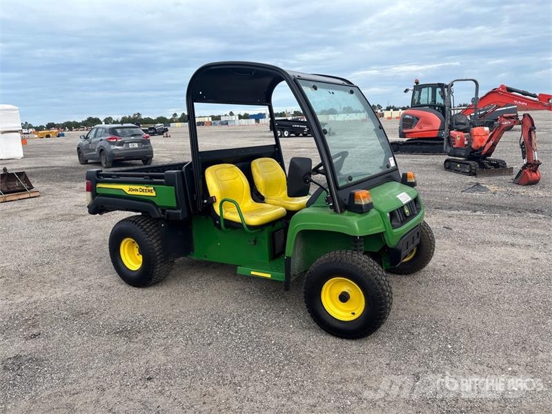 John Deere TE Gator 4x2 Utility Vehicle ユーティリティー機械