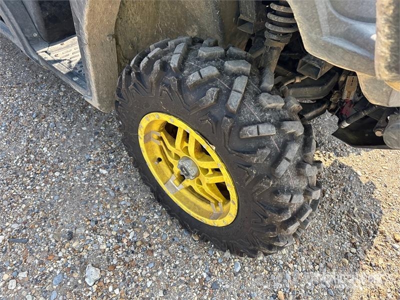John Deere XUV835M 4x4 Utility Vehicle Užitkové stroje