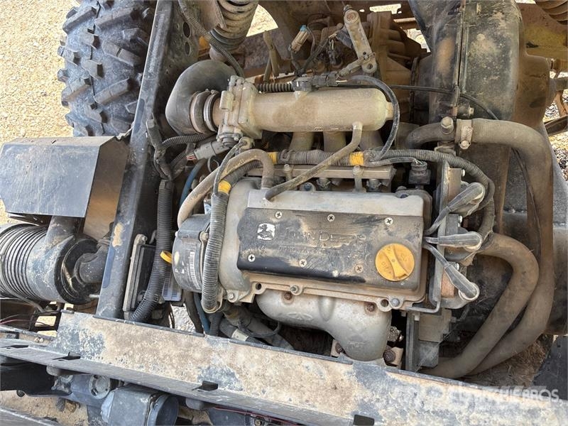 John Deere XUV835M 4x4 Utility Vehicle 다목적 장비