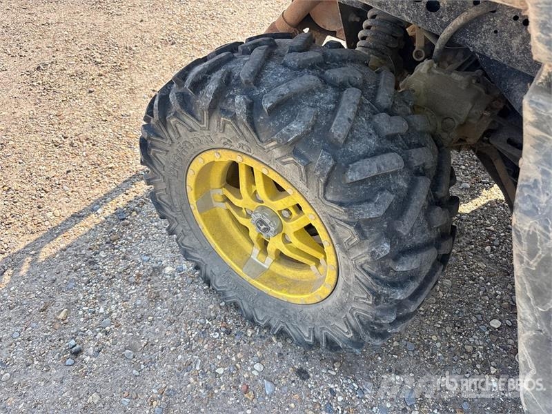 John Deere XUV835M 4x4 Utility Vehicle Užitkové stroje