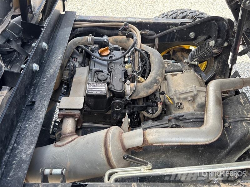 John Deere XUV855M S4 Gator 4x4 Utility Vehicle 다목적 장비