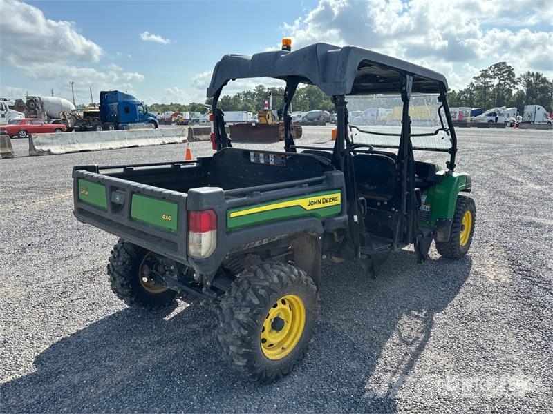 John Deere XUV855MS4 4x4 Utility Vehicle Maquinaria para servicios públicos