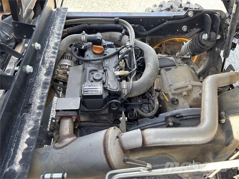 John Deere XUV855MS4 4x4 Utility Vehicle Maquinaria para servicios públicos