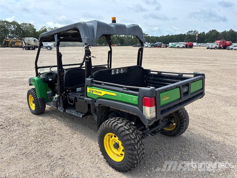 John Deere XUV855MS4 4x4 Utility Vehicle Redskapsbärare