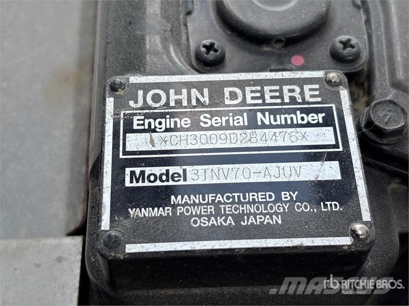 John Deere XUV855MS4 4x4 Utility Vehicle Maquinaria para servicios públicos