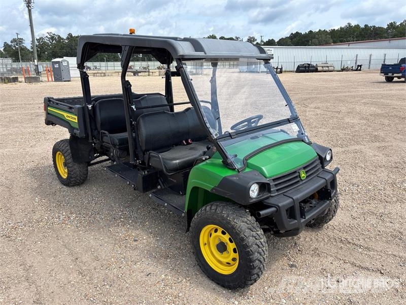 John Deere XUV855MS4 4x4 Utility Vehicle Redskapsbärare
