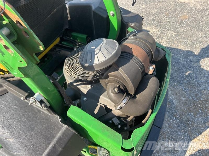 John Deere Z950M Zero-Turn Lawn Mower ركوب الحشائش