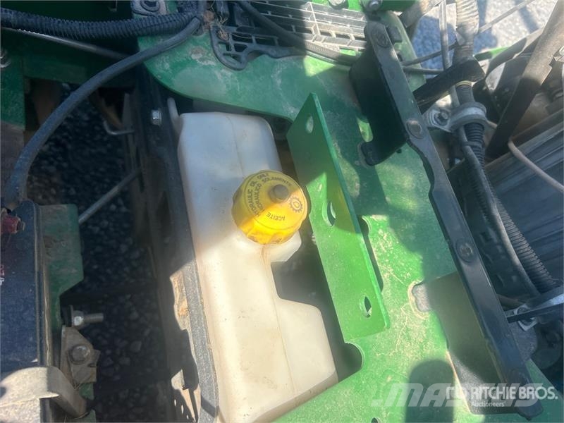 John Deere Z950M ZTrak M Series Ride-On Lawn Mower Sitteklippere