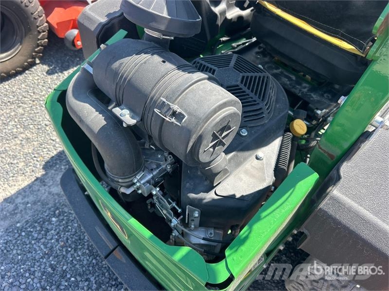 John Deere Z950M ZTrak M Series Zero-Turn Lawn Mower 탑승형 잔디깎기
