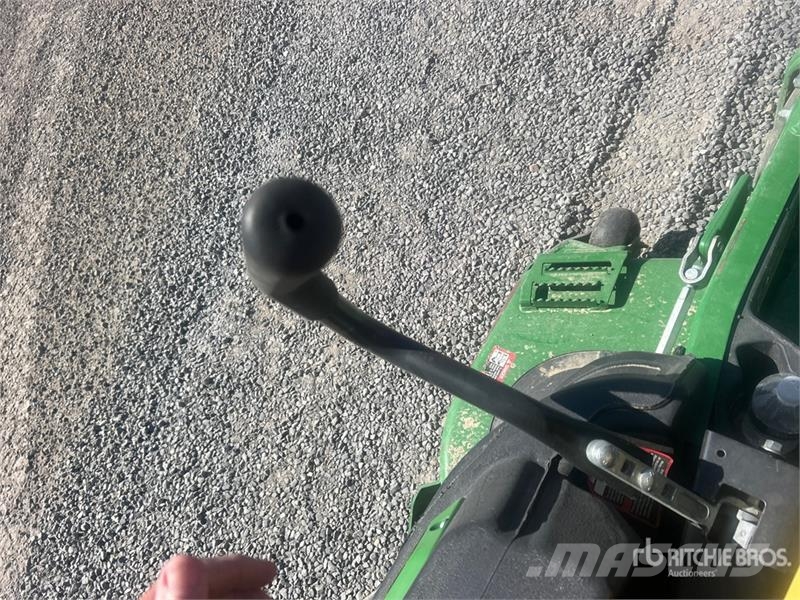 John Deere Z950M ZTrak M Series Ride-On Lawn Mower Sitteklippere
