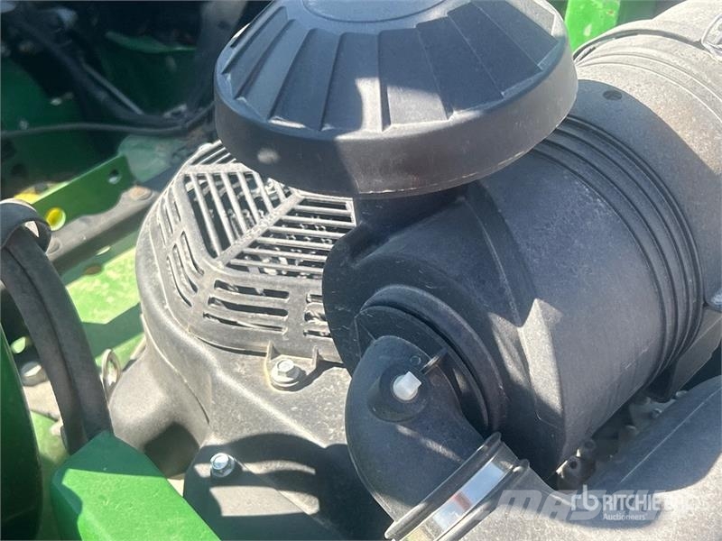 John Deere Z950M ZTrak M Series Ride-On Lawn Mower Sitteklippere