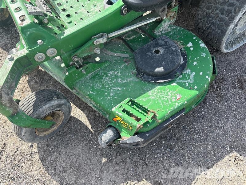 John Deere Z994R Ride-On Lawn Mower 乗用・自走モア/芝刈り機