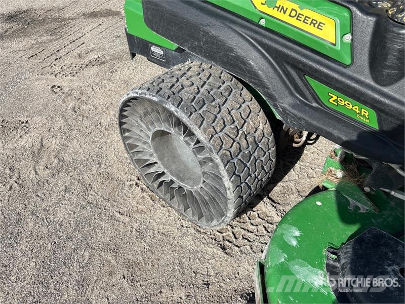 John Deere Z994R Ride-On Lawn Mower 乗用・自走モア/芝刈り機