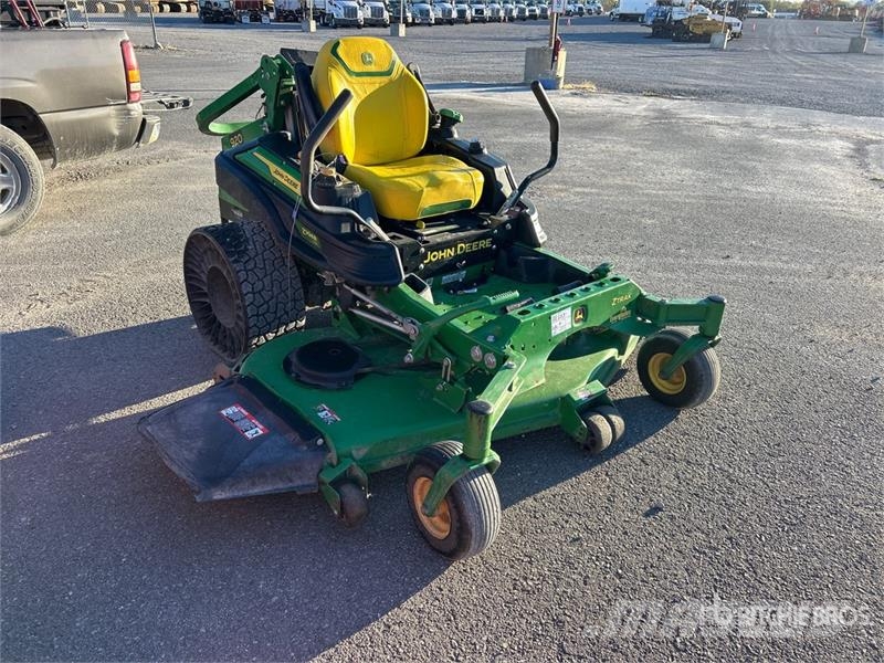 John Deere Z994R Ride-On Lawn Mower 骑乘式割草机