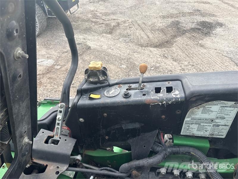 John Deere Z994R Ride-On Lawn Mower Åkgräsklippare
