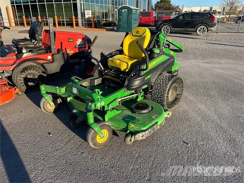 John Deere Z994R Ride-On Lawn Mower 骑乘式割草机