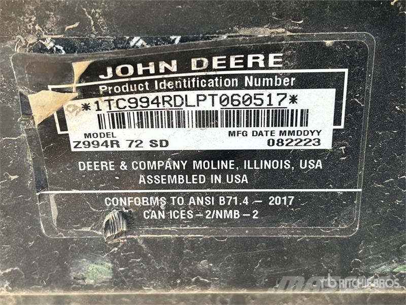John Deere Z994R Ride-On Lawn Mower 骑乘式割草机