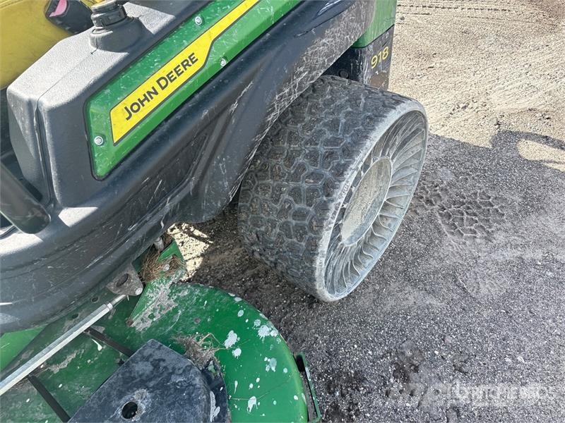 John Deere Z994R Ride-On Lawn Mower 乗用・自走モア/芝刈り機