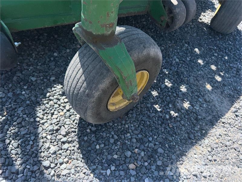 John Deere Z994R ZTrak Zero-Turn Lawn Mower 탑승형 잔디깎기