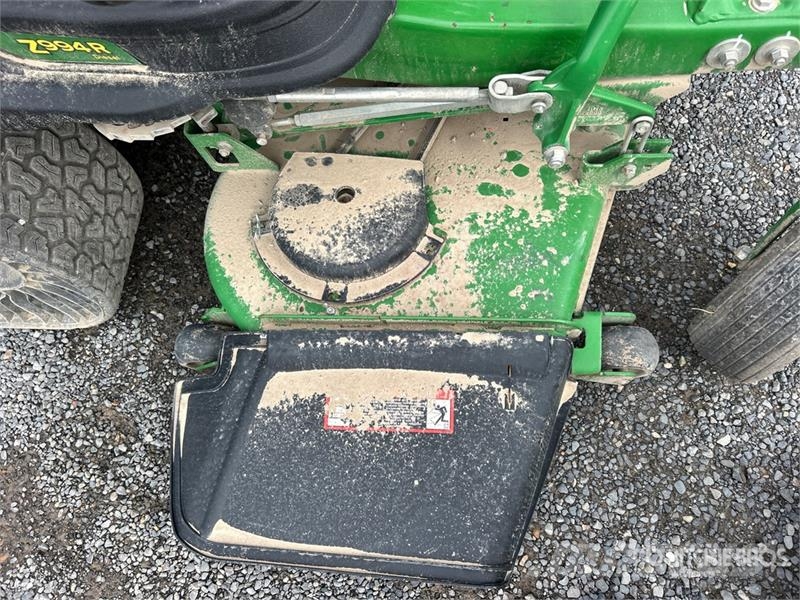 John Deere Z994R ZTrak Zero-Turn Lawn Mower Самоходные газонокосилки