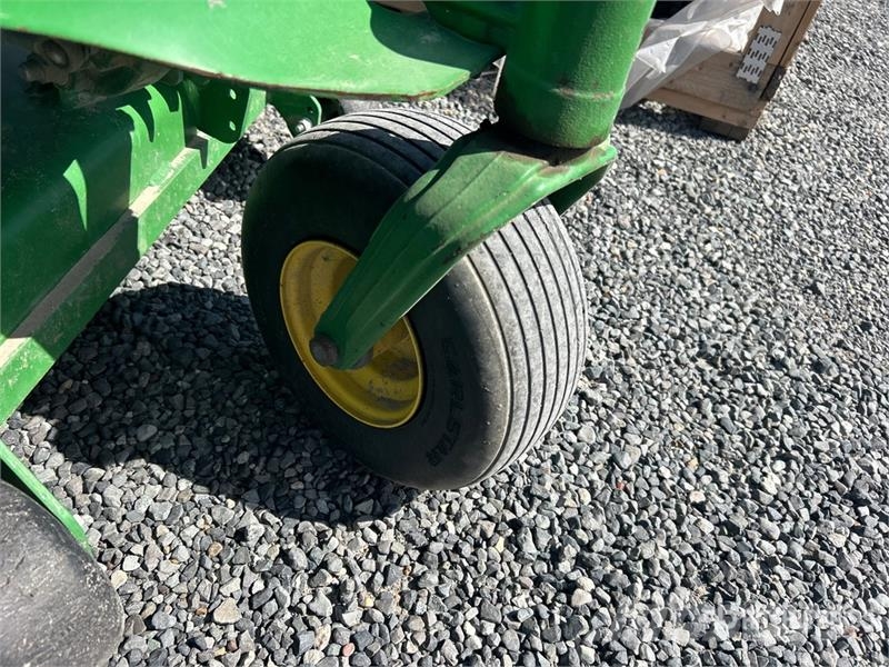 John Deere Z994R ZTrak Zero-Turn Lawn Mower 탑승형 잔디깎기