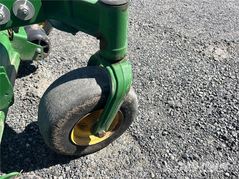 John Deere Z994R ZTrak Zero-Turn Lawn Mower 탑승형 잔디깎기
