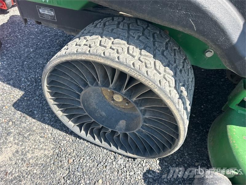 John Deere Z994R ZTrak Zero-Turn Lawn Mower 탑승형 잔디깎기