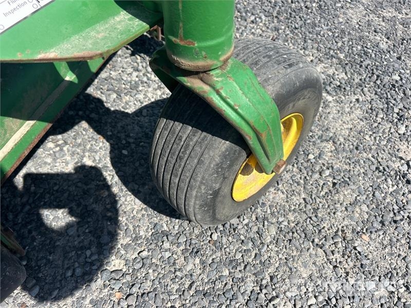 John Deere Z994R ZTrak Zero-Turn Lawn Mower 탑승형 잔디깎기