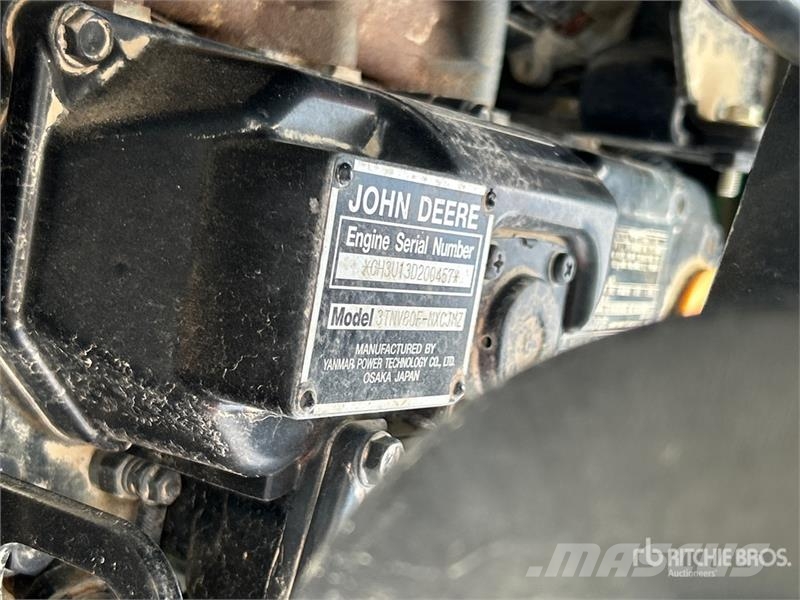 John Deere Z994R ZTrak Zero-Turn Lawn Mower Самоходные газонокосилки
