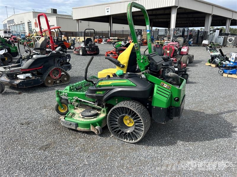 John Deere Z994R ZTrak Zero-Turn Lawn Mower Самоходные газонокосилки