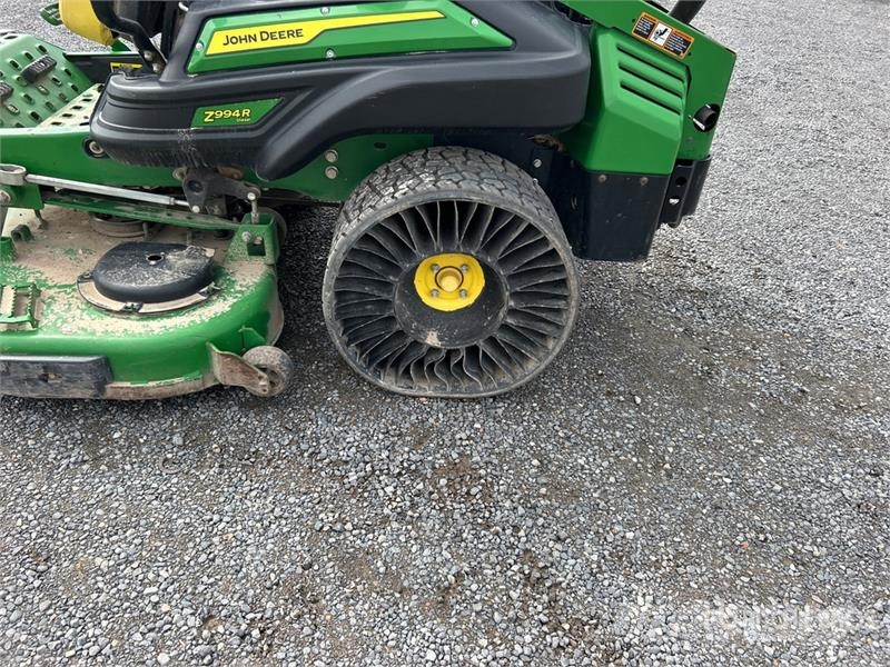 John Deere Z994R ZTrak Zero-Turn Lawn Mower Самоходные газонокосилки