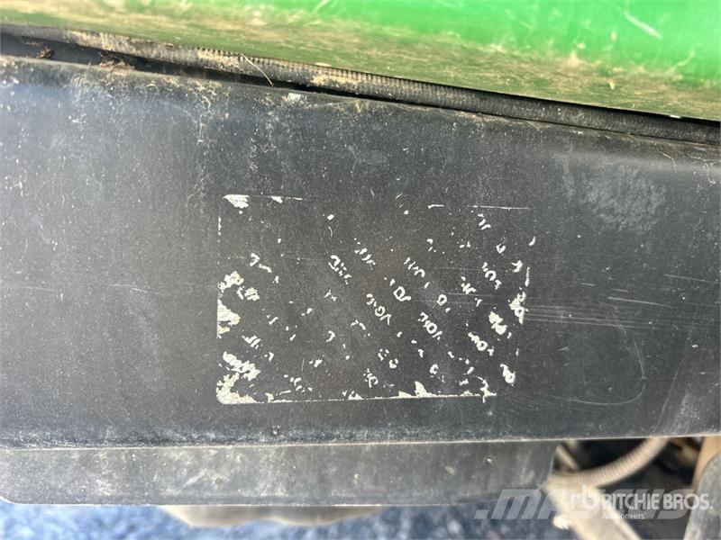 John Deere Z994R ZTrak Zero-Turn Lawn Mower 탑승형 잔디깎기