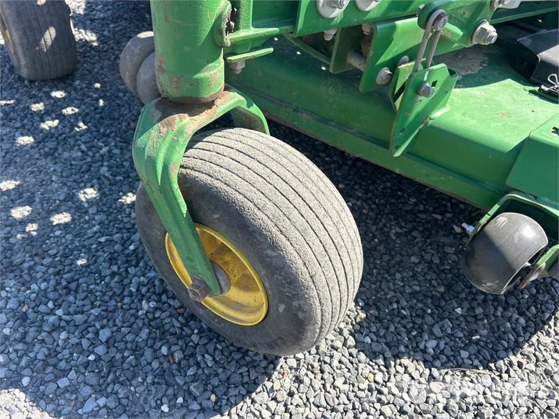 John Deere Z994R ZTrak Zero-Turn Lawn Mower 탑승형 잔디깎기