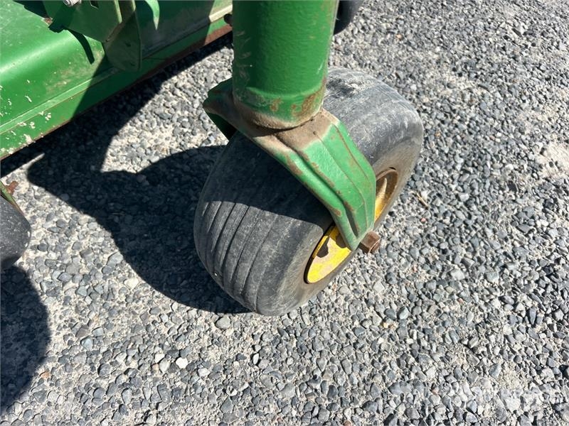 John Deere Z994R ZTrak Zero-Turn Lawn Mower 탑승형 잔디깎기