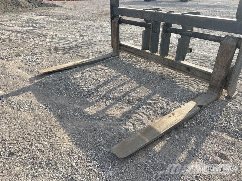 JRB 69 in Q/C Wheel Loader Forks Pallgafflar