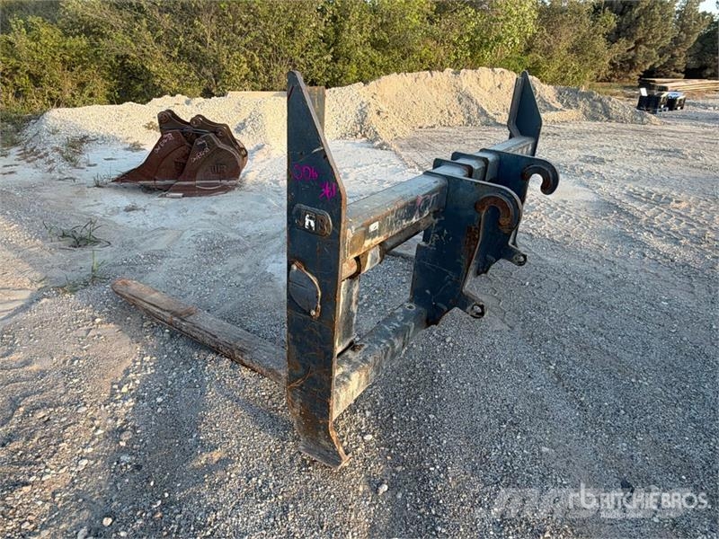 JRB 71 in Q/C Wheel Loader Forks Gabeln