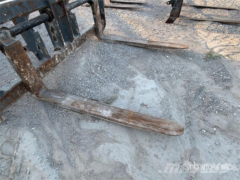 JRB 71 in Q/C Wheel Loader Forks Gabeln