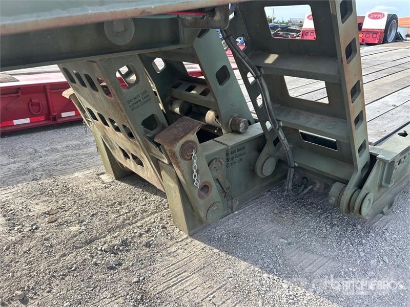 Kalyn 40 ft Tri/A Folding Neck Trailer Zemie treileri