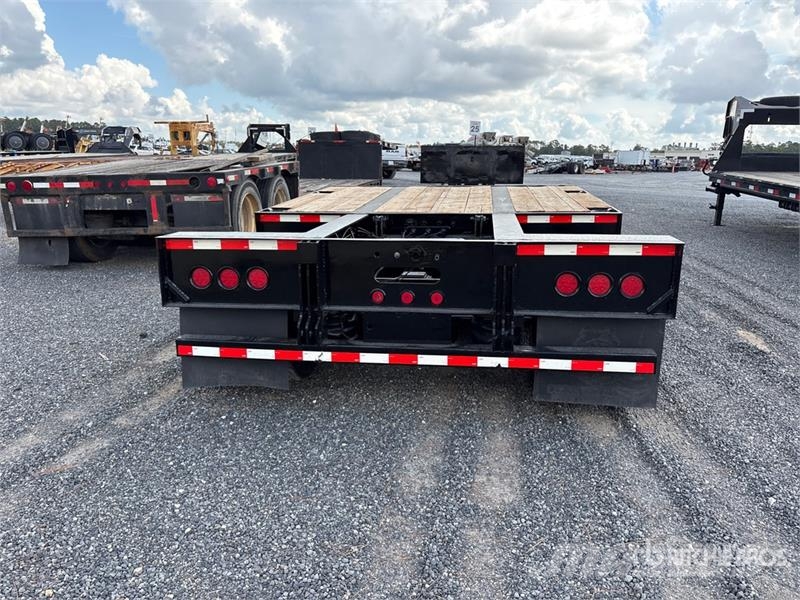 Kalyn Siebert Tri/A Removable Gooseneck Lowboy Trailer Caricatore basso