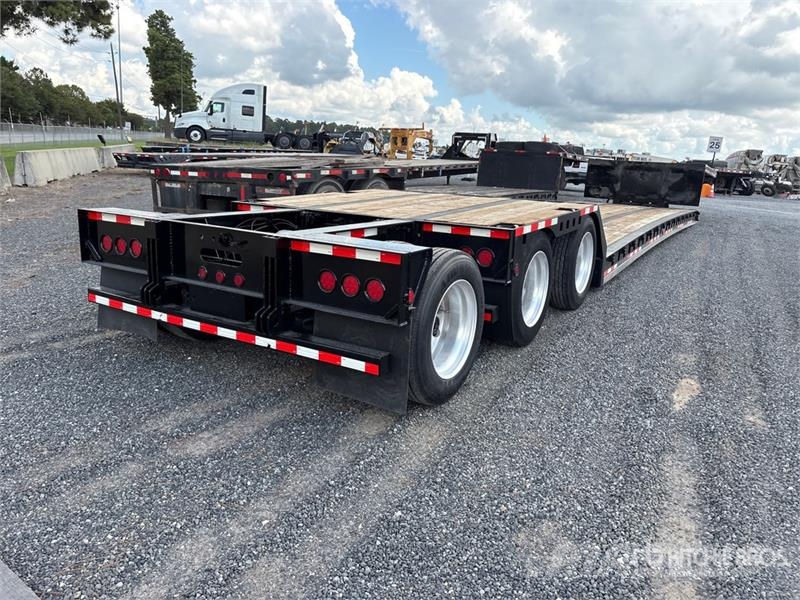 Kalyn Siebert Tri/A Removable Gooseneck Lowboy Trailer Caricatore basso