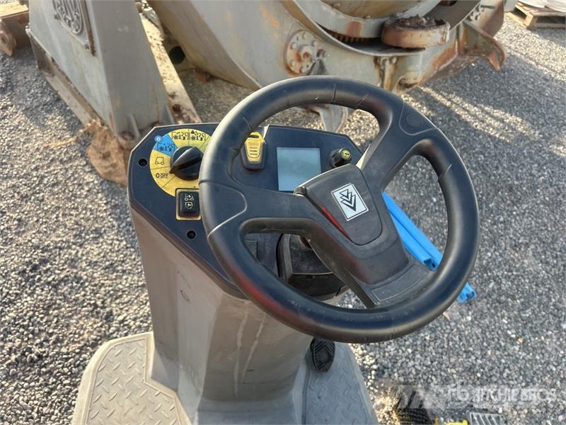 Kärcher B75/110 Ride-On Electric Floor Scrubber مقطورات أخرى