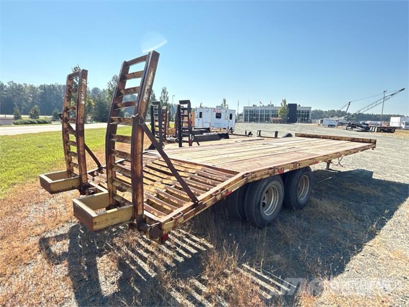 Kaufman 20 ft T/A Equipment Trailer Autonkuljetusperävaunut